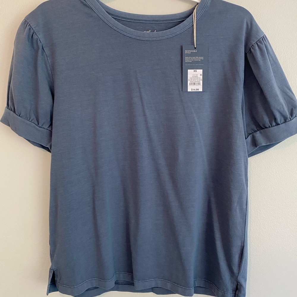 NWT Universal Thread T-Shirt Puff Sleeves Size XS